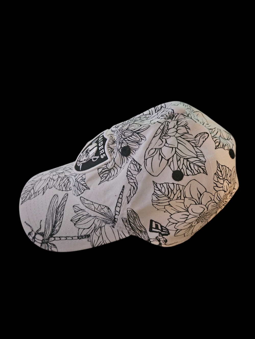 New Era Raiders 9TWENTY Floral Dragonfly Sketch Hat - Rare NFL - Picture 2 of 7
